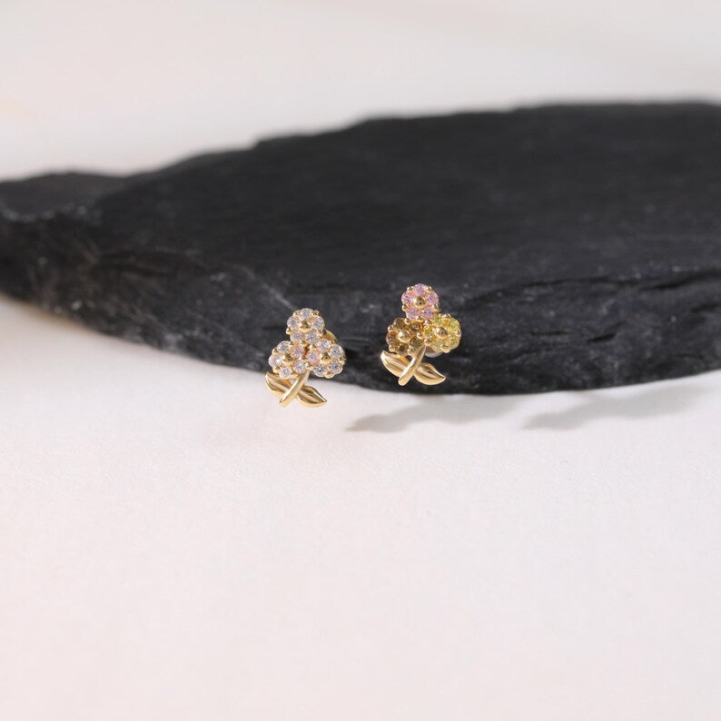 14K Solid Gold Flower Cartilage Stud Flat Back