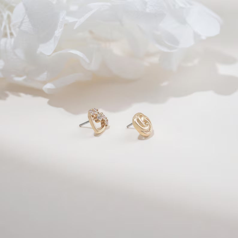 14K Gold Heart Rose Flat Back Studs