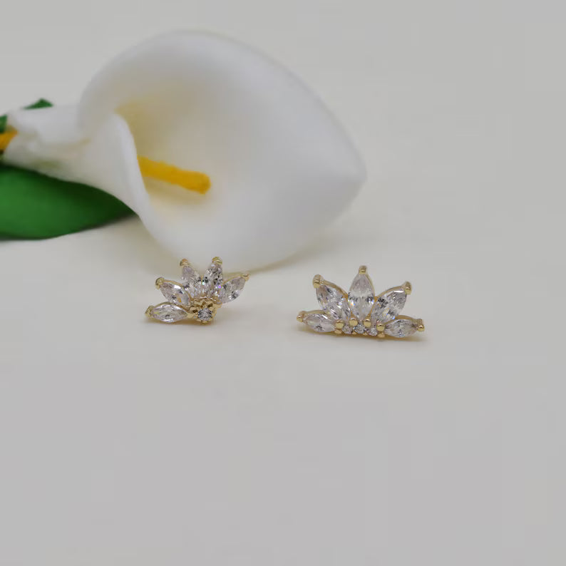 14K Gold Marquise Lotus Cartilage Stud
