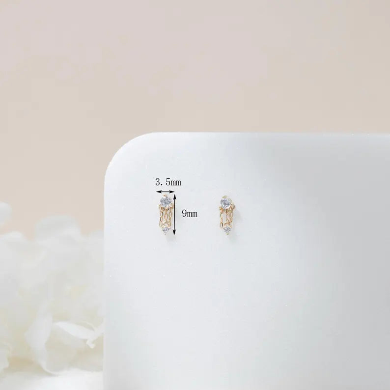 14K Gold Double Chain Cartilage Earring