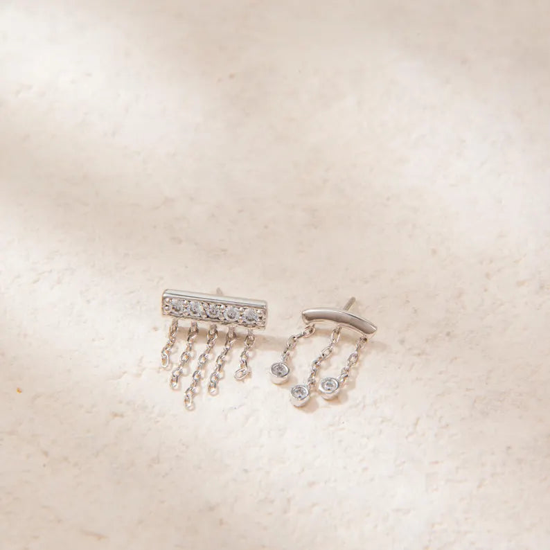 14K White Gold Bar Chain Stud