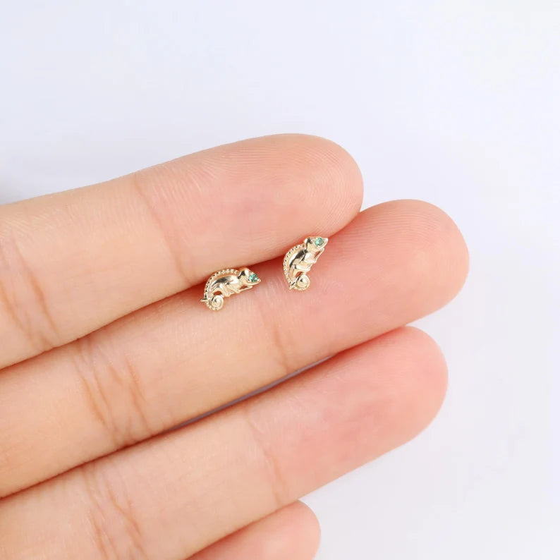 14k Gold Lizard Stud Cartilage Earring