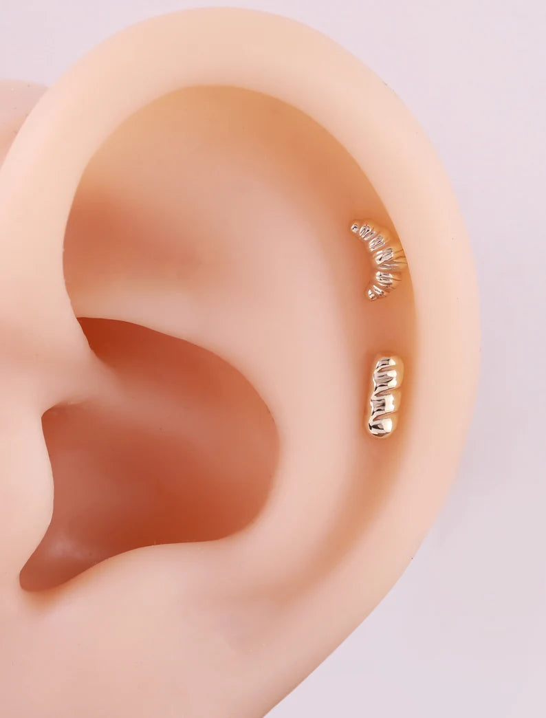 14K Gold Croissant Flat Back Earring