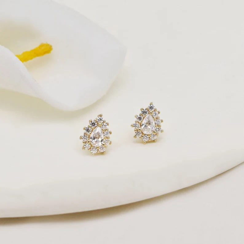 14K Gold Opal Sunflower Stud Cartilage Earring
