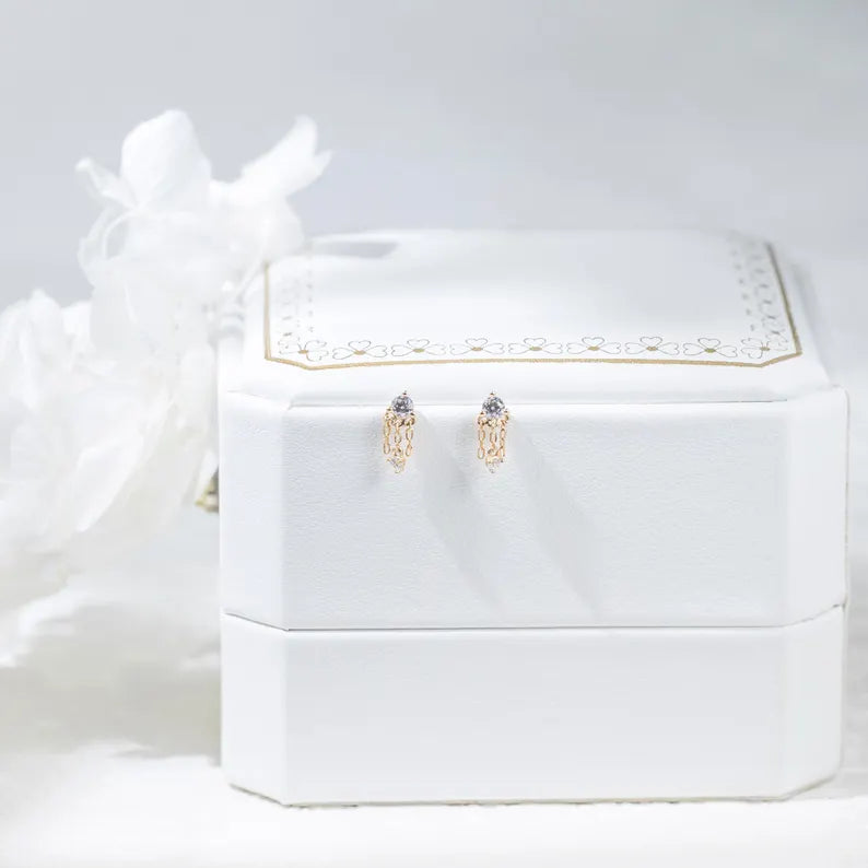 14K Gold Double Chain Cartilage Earring