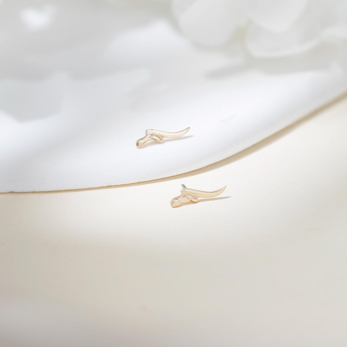 14K Solid Gold Snake Stud Earring