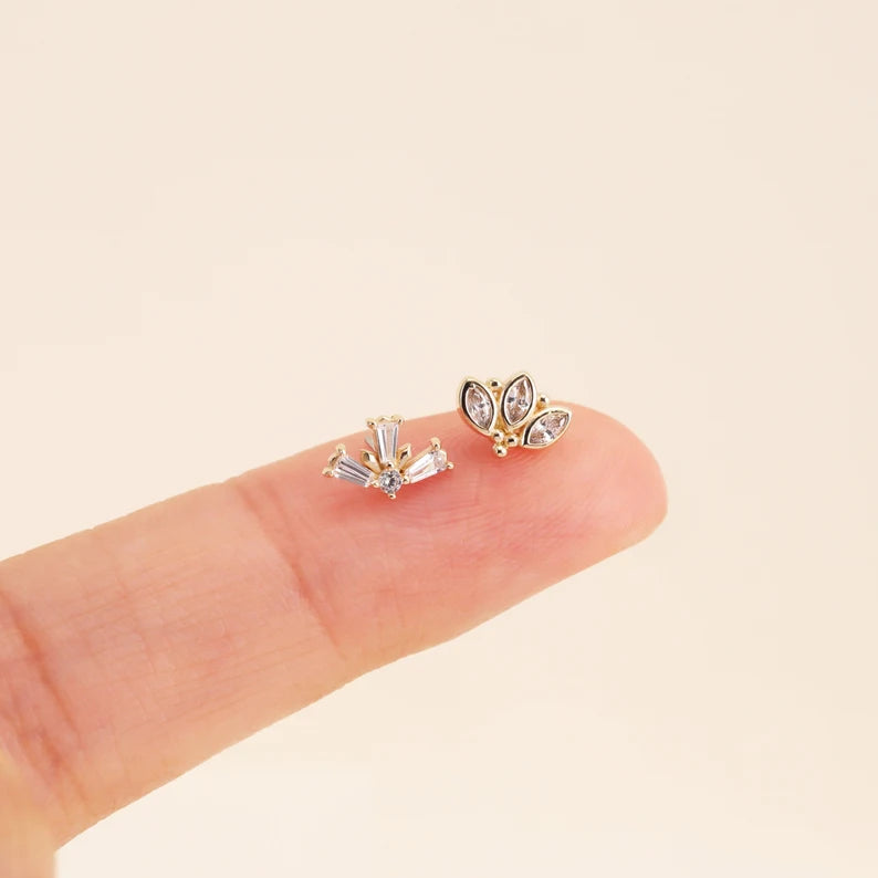 14K Gold Flower Geometric Cartilage Stud