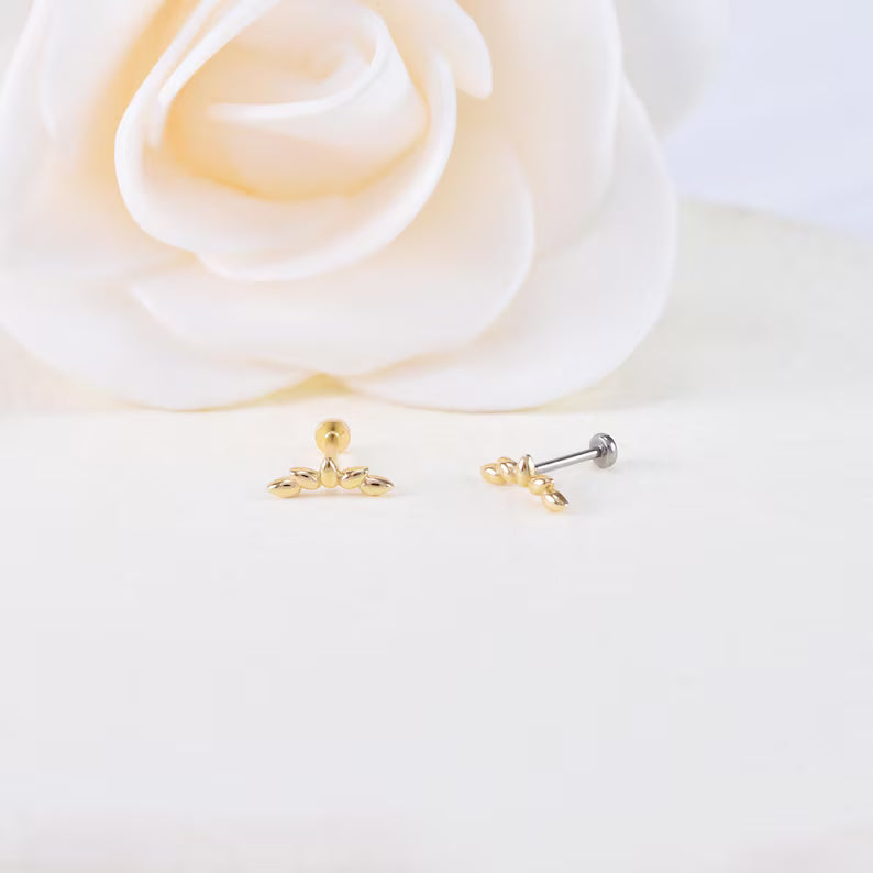 14K Gold Foliage Flat Back Stud