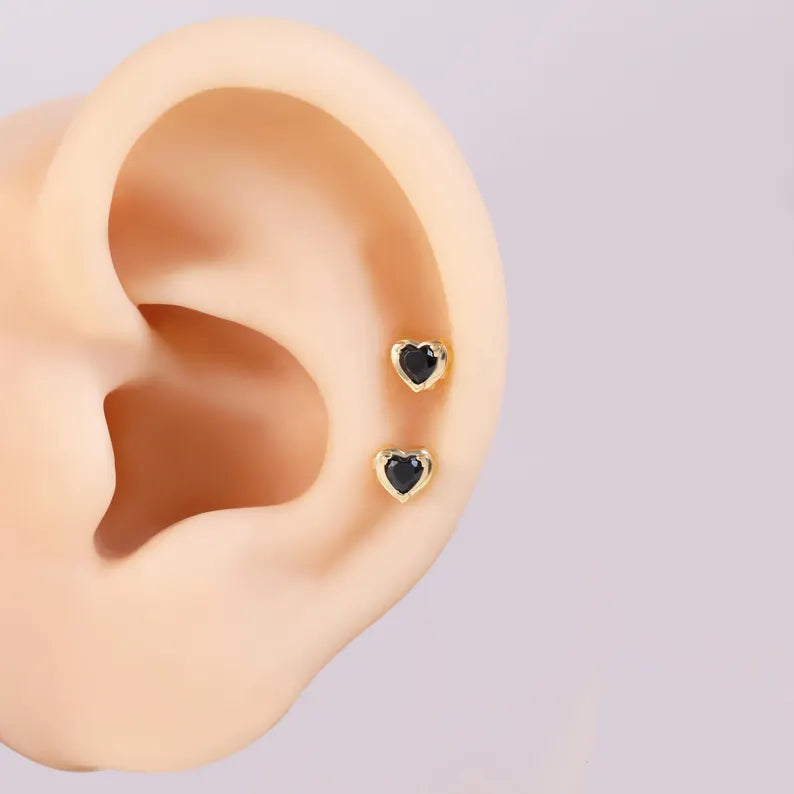 14K Gold Black Heart Cartilage Flat Back Earring