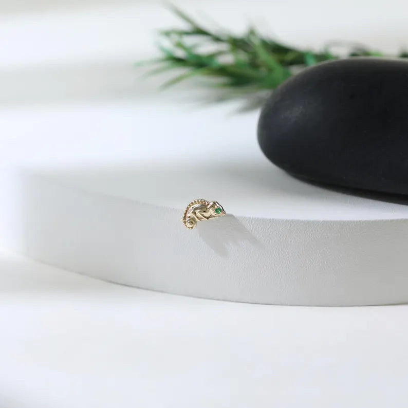 14k Gold Lizard Stud Cartilage Earring