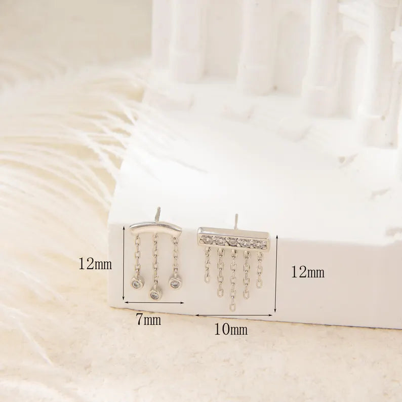 14K White Gold Bar Chain Stud