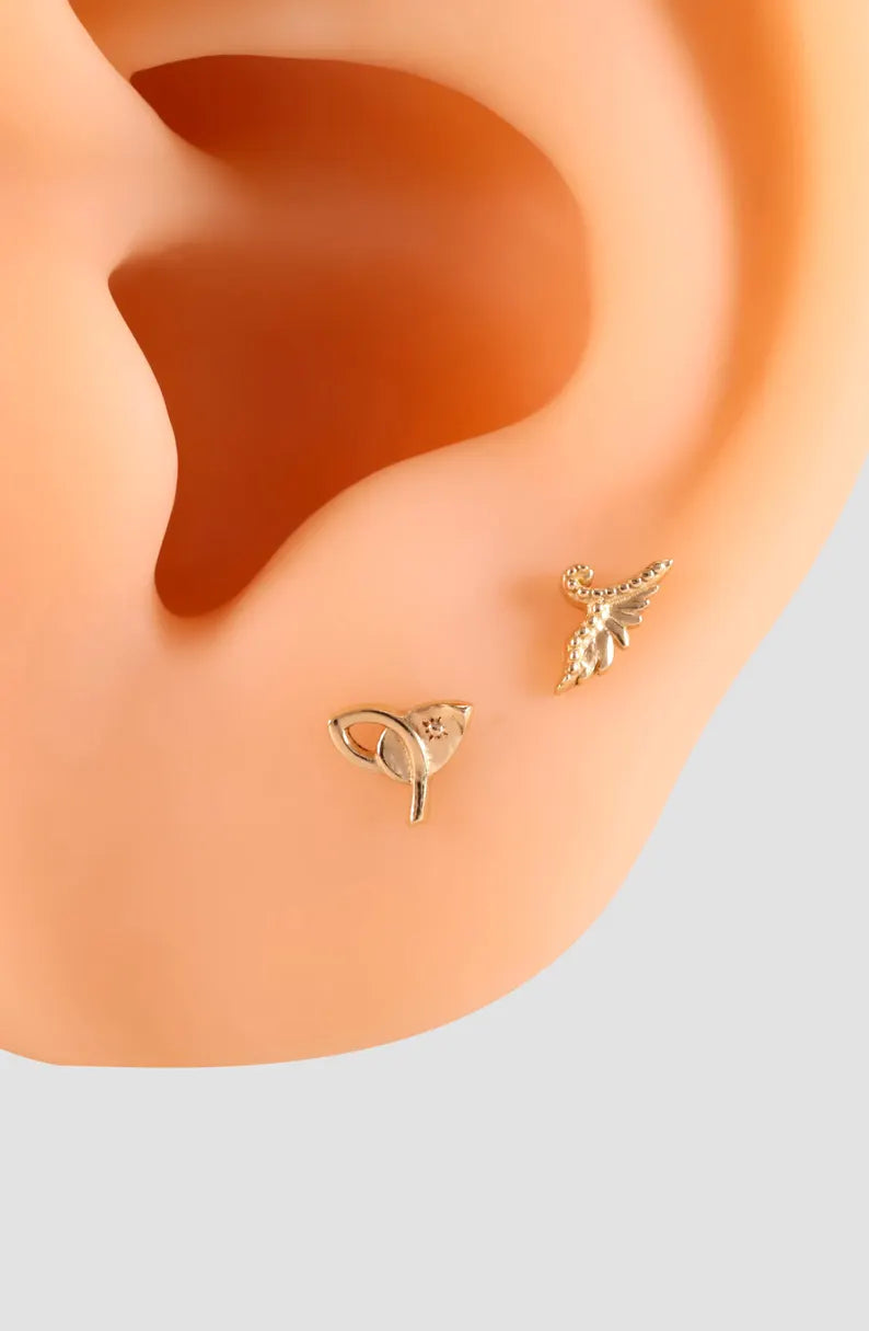 14K Gold Grass Leaf Cartilage Stud Flat Back Earring
