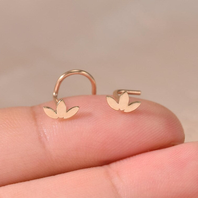 14K Solid Gold Lotus Star Nose Stud