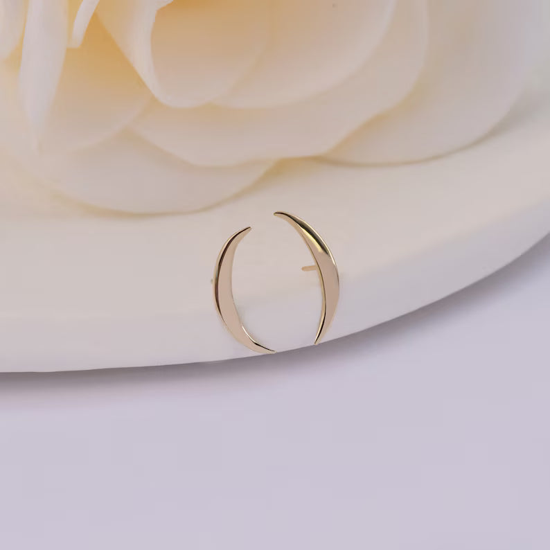 14K Solid Gold Moon Bar Stud