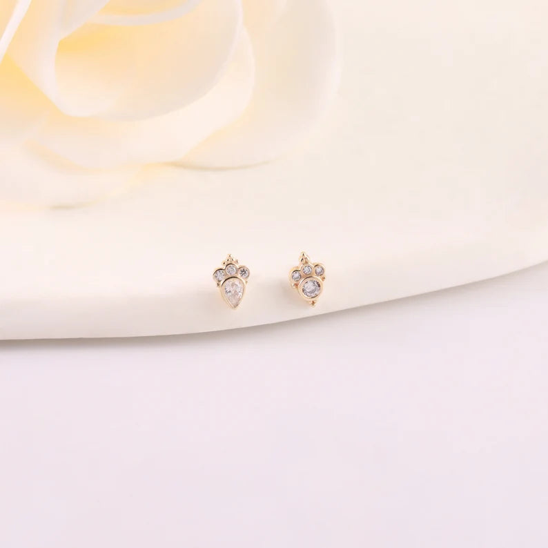 14k Gold Mini Helix Conch Tragus Stud