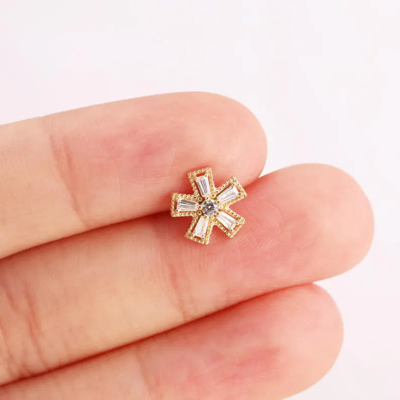 14K Solid Gold Snowflake Flower Cartilage Helix Tragus Stud