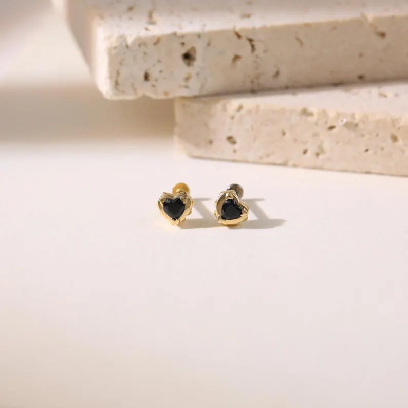 14K Gold Black Heart Cartilage Flat Back Earring