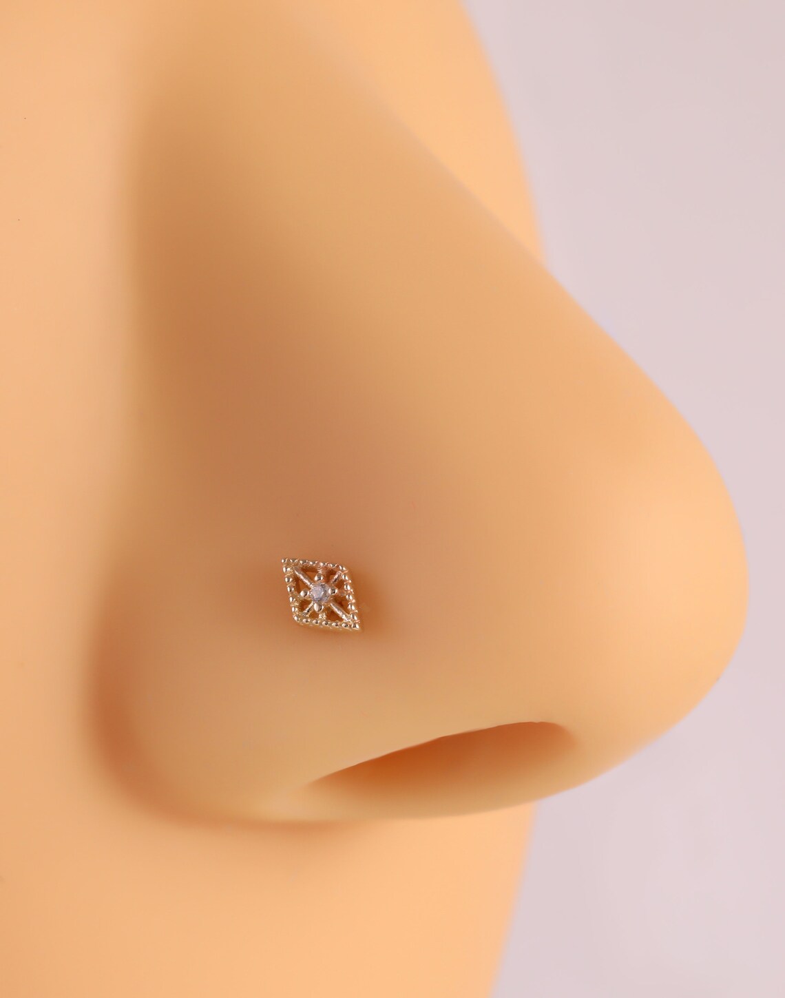 14K Solid Gold Rhombus Twist Nose Stud