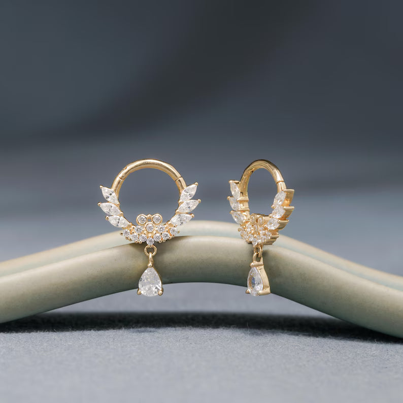 14K Gold Teardrop Septum Hoop 16G