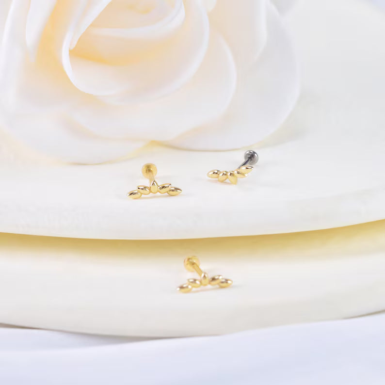 14K Gold Foliage Flat Back Stud