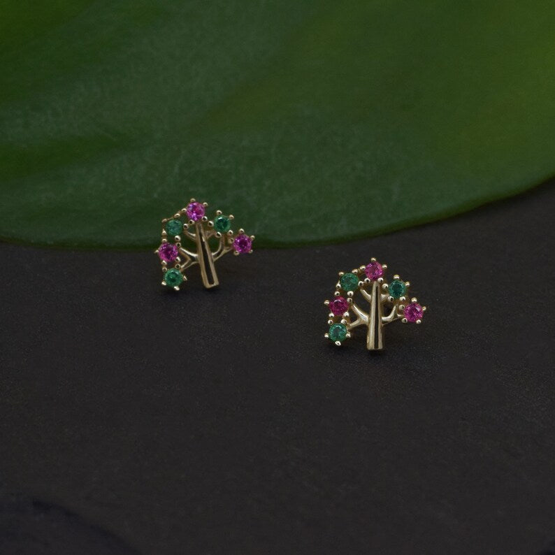 14K Solid Gold Tree Cartilage Helix Conch Tragus Stud