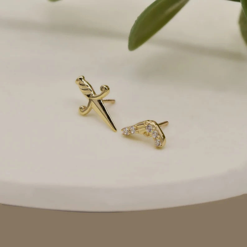 14K Solid Gold Tiny Toy Model Stud Earring 20g