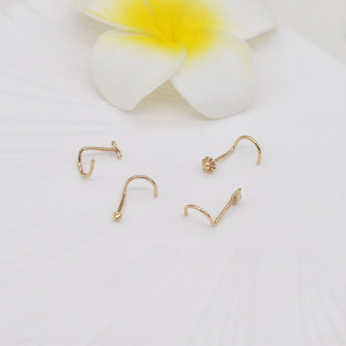 14k Gold Marquise Flower Nose Stud