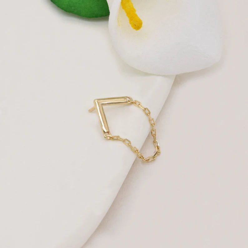 14K Solid Gold Arrow Chain Stud Earring