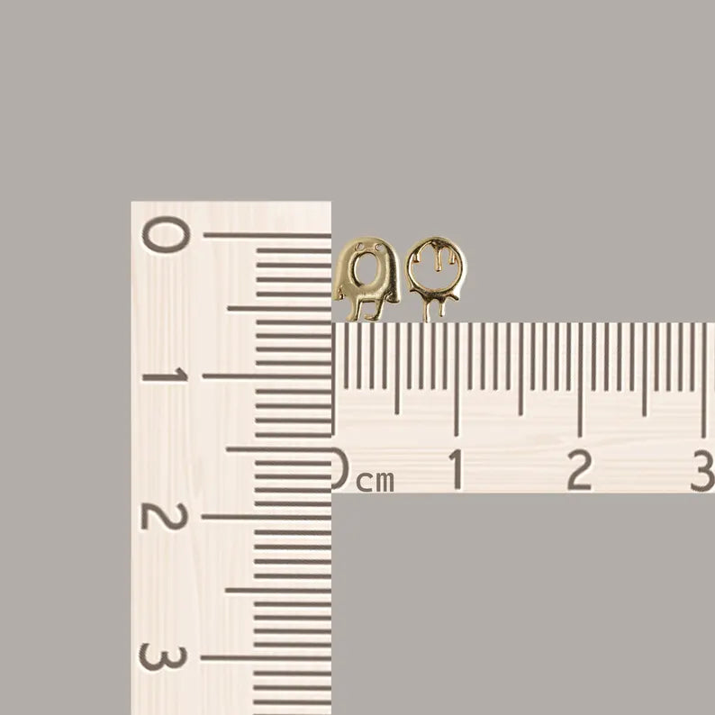 14k Solid Gold Drip Cartilage Earring