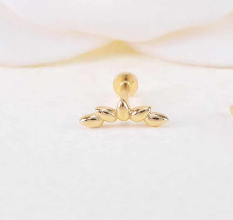 14K Gold Foliage Flat Back Stud