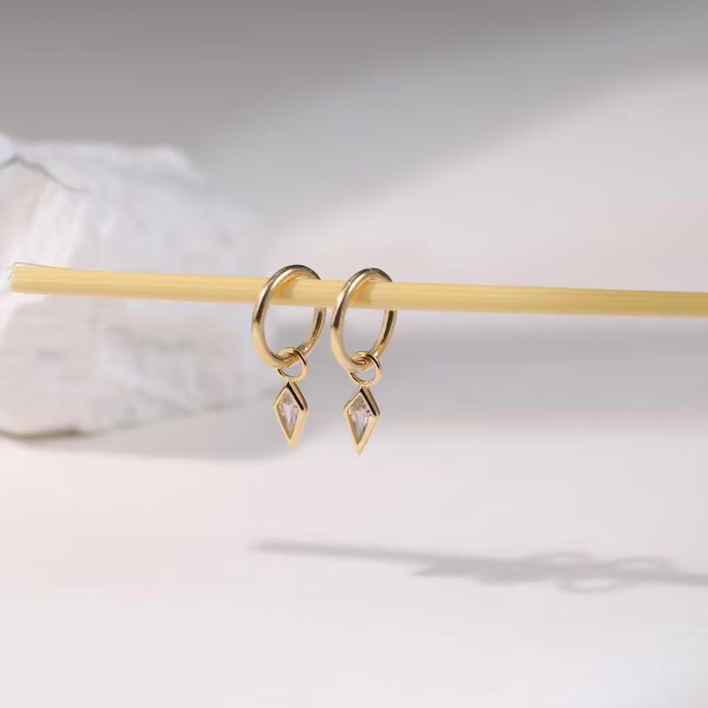 14K Gold Dangle Kite Geometric Stud Earring