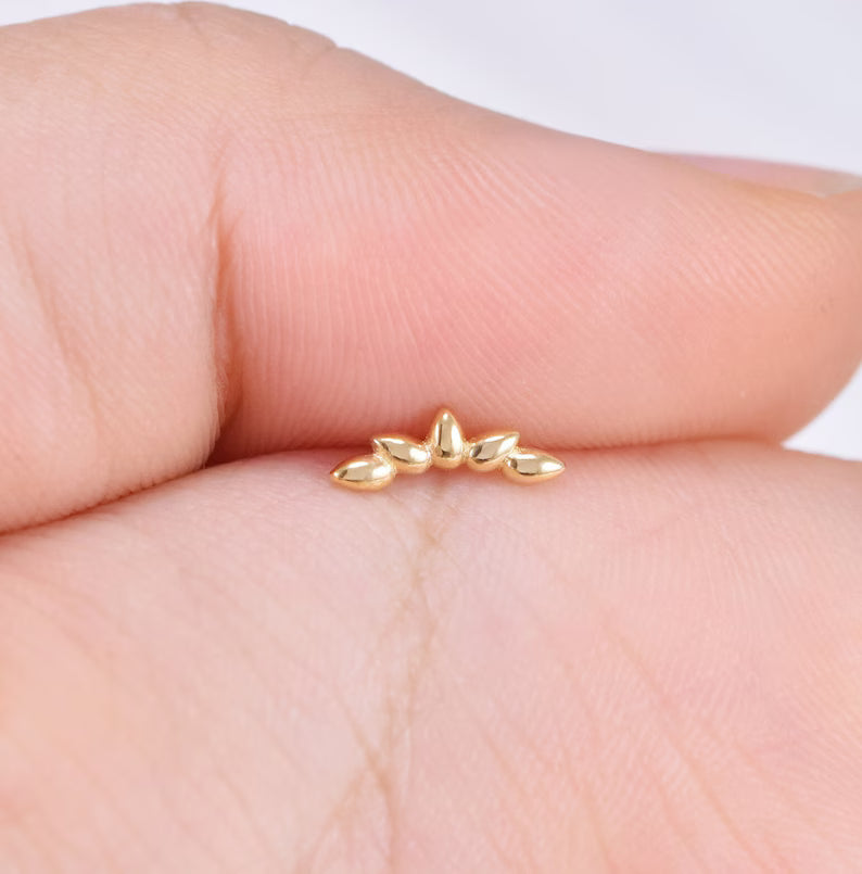 14K Gold Foliage Flat Back Stud