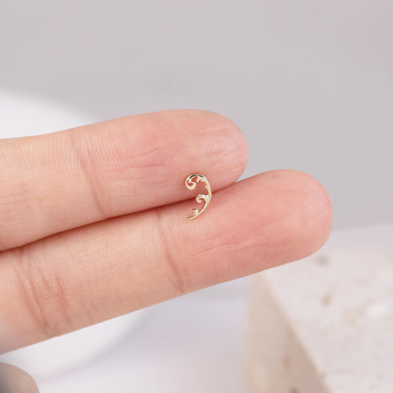14K Solid Gold Vine Leaf Ear Climber