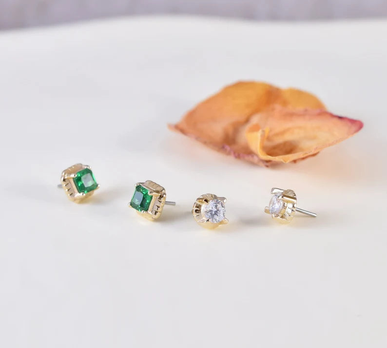 14K Gold Emerald Square Stud