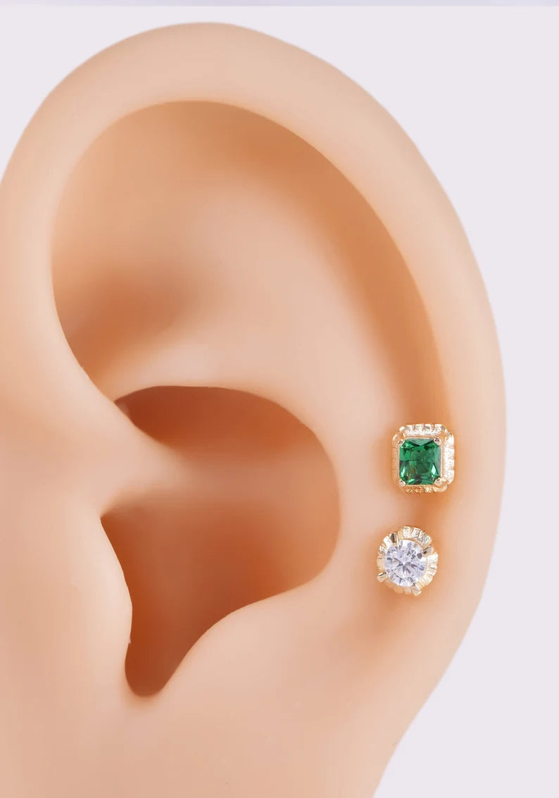 14K Gold Emerald Square Stud