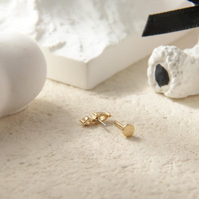 14K Gold Wave CZ Cartilage Stud