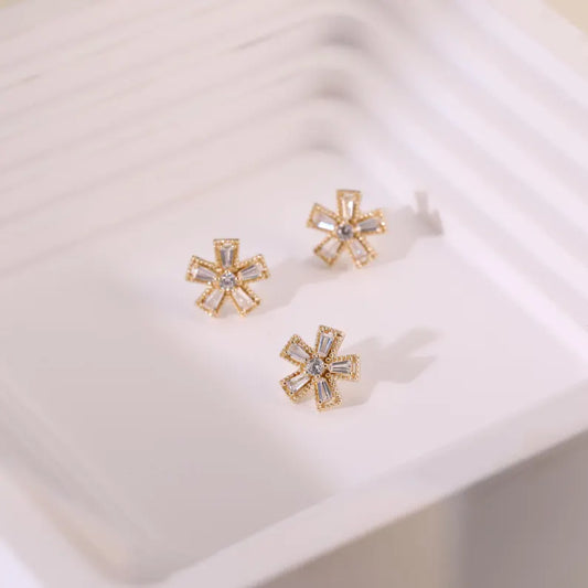 14K Solid Gold Snowflake Flower Cartilage Helix Tragus Stud
