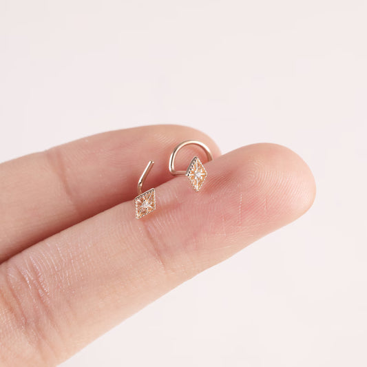 14K Solid Gold Rhombus Twist Nose Stud