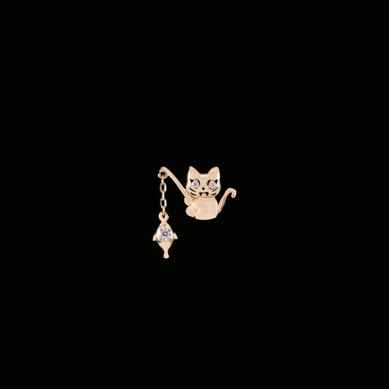 14K Gold Cat Catching Fish Stud