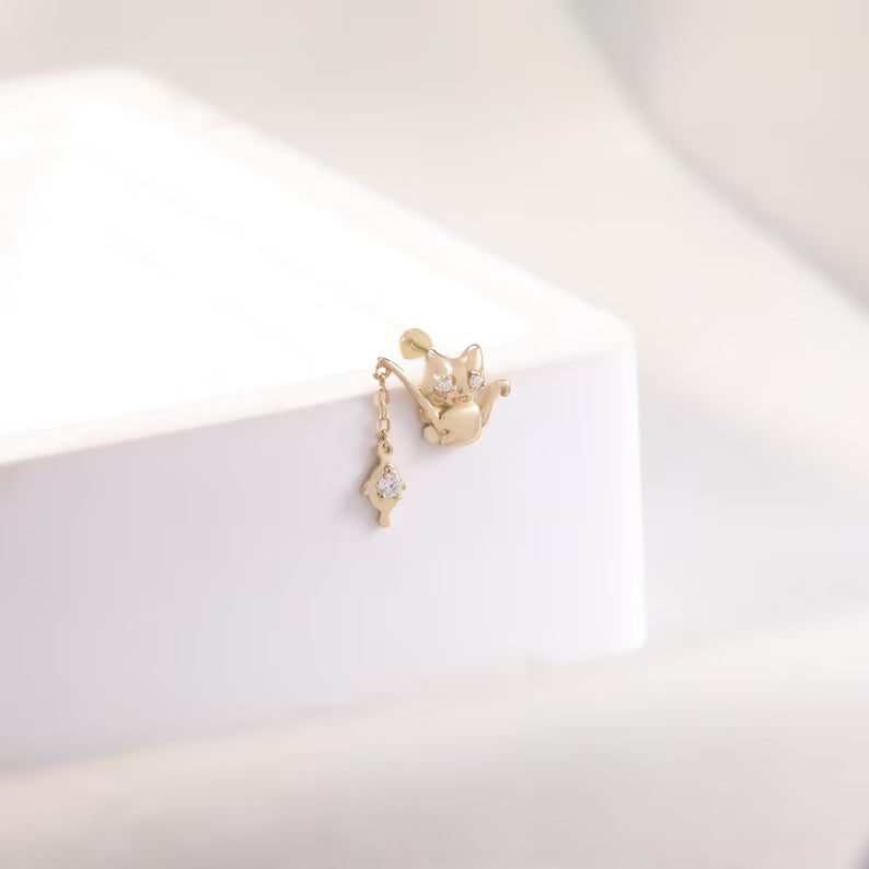 14K Gold Cat Catching Fish Stud