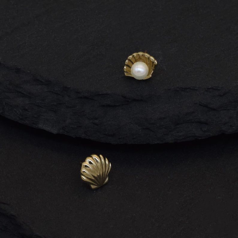 14K Gold Shell Pearl Flat Back Stud