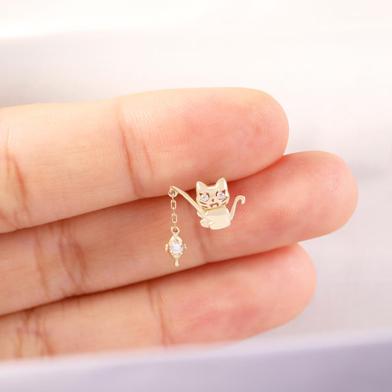 14K Gold Cat Catching Fish Stud