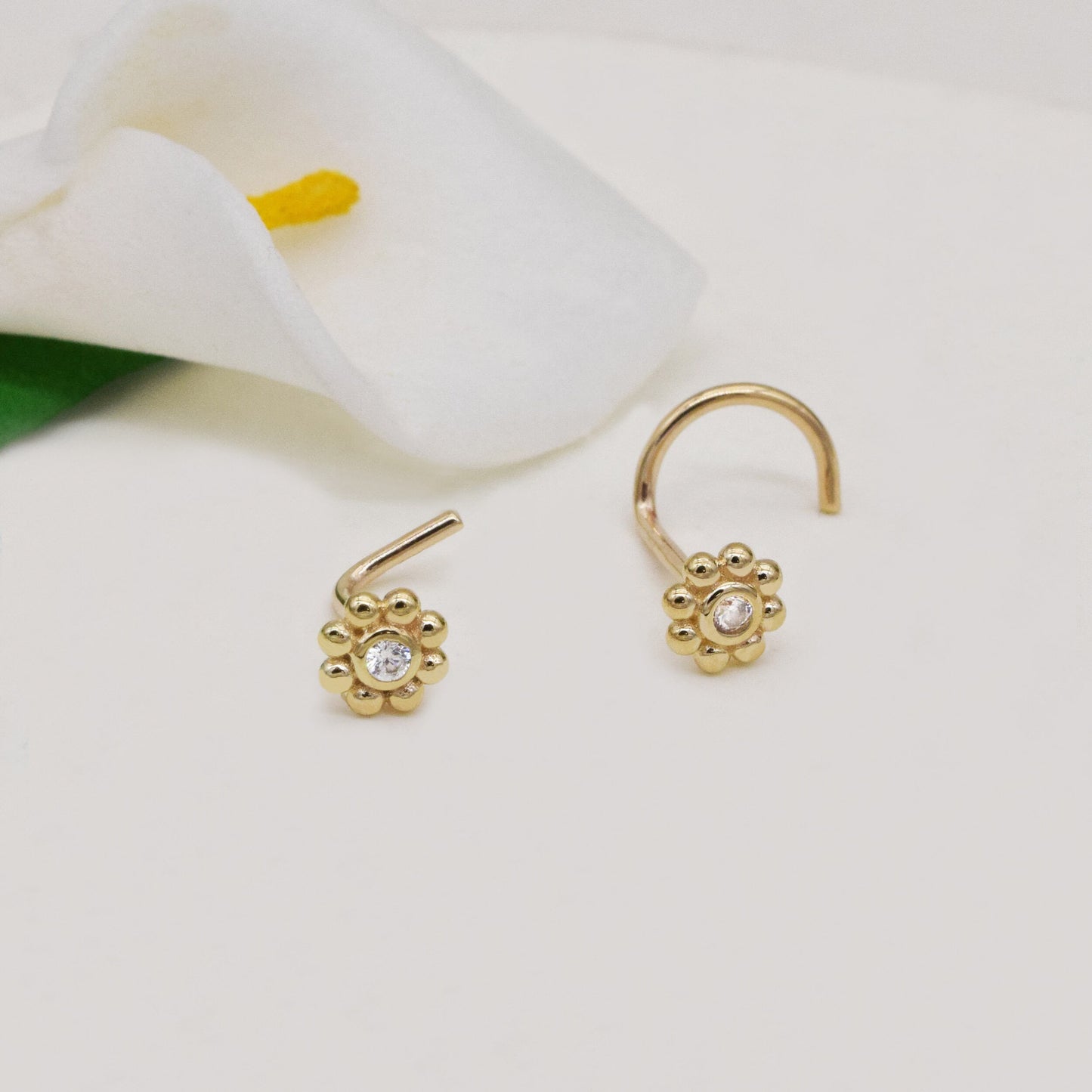 14k Solid Gold Sunflower Nose Stud Tiny L Shape Flower Nose Ring Dainty Nose Piercing Sunflower Screw Nose Stud 20g