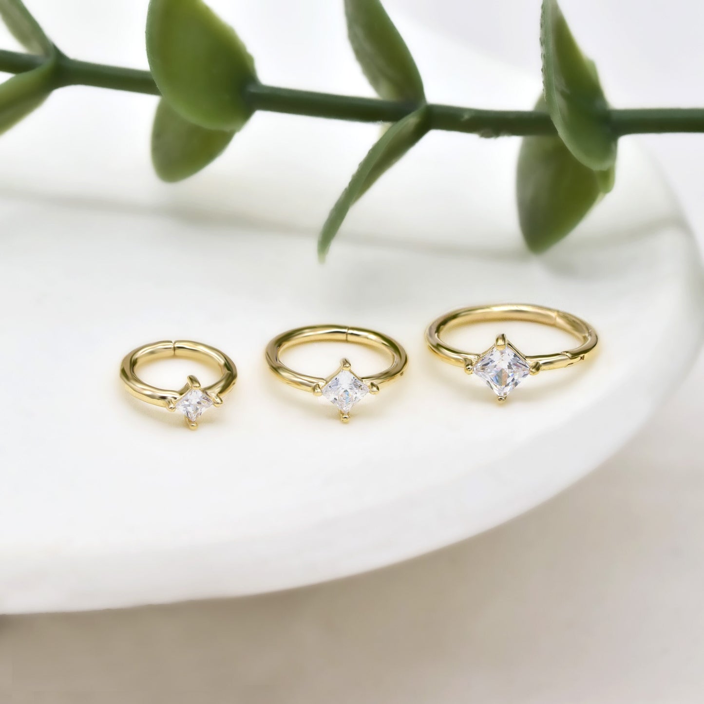 14k Solid Gold Dainty Huggie Hoop Earring Septum Ring Cartilage Huggie earring Solitaire Conch hoop Clicker Minimalist Gold Helix Huggie 16G