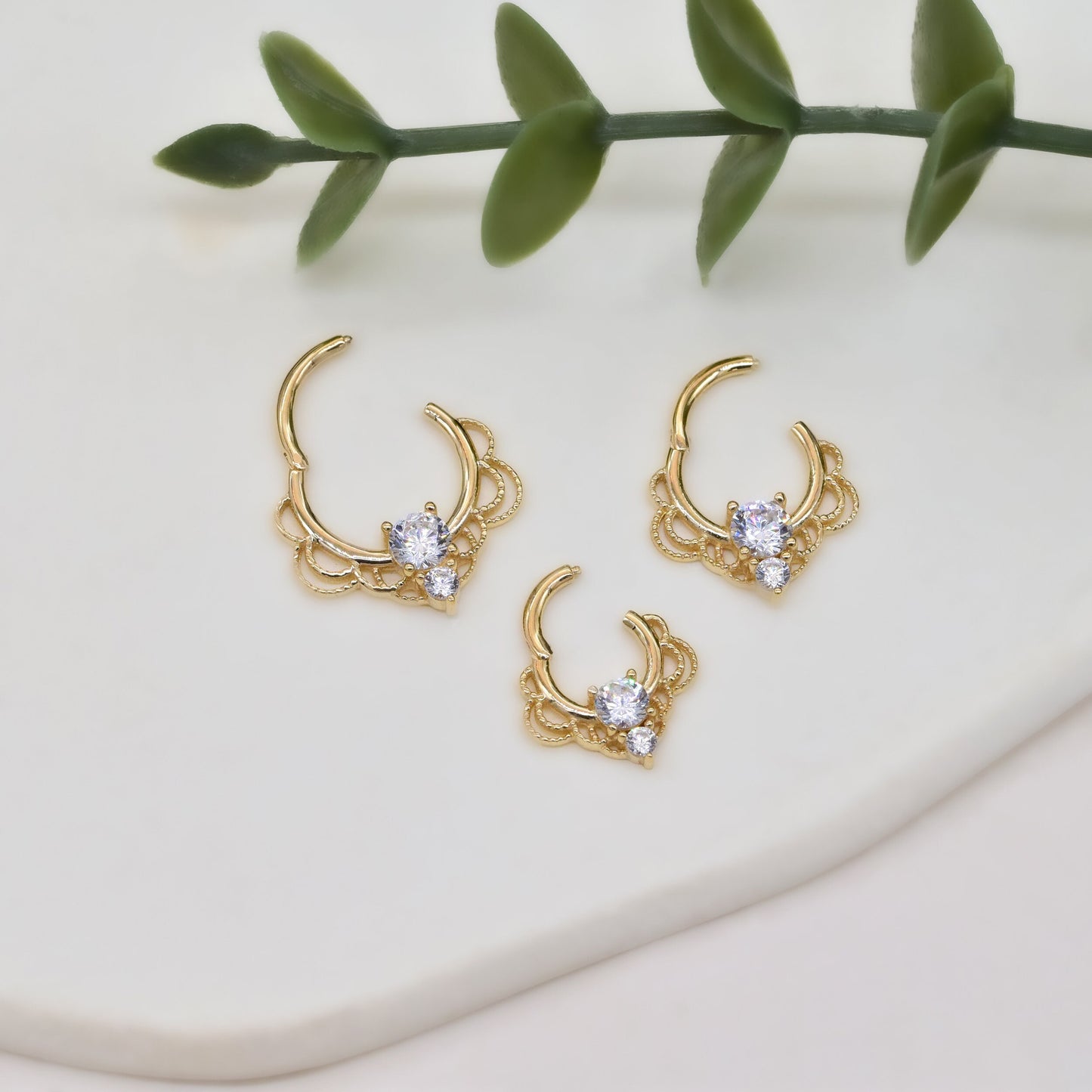 14k Solid Gold Dainty Cartilage Hoop Clicker Flower Lace Shaped Nose Ring CZ Diamond Gold Spetum Hoop Clicker Conch Tragus Helix Hoop 16g