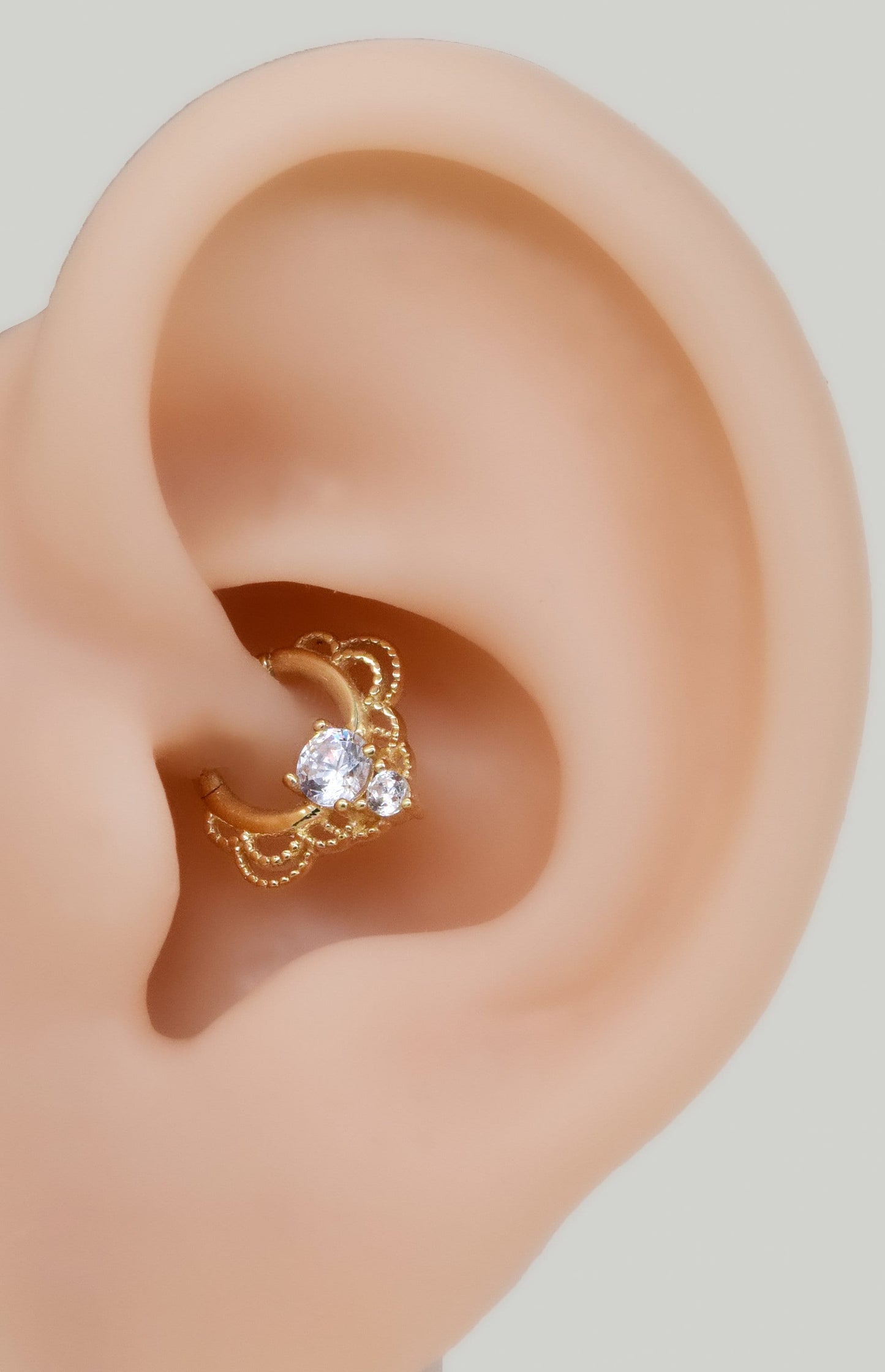 14k Solid Gold Dainty Cartilage Hoop Clicker Flower Lace Shaped Nose Ring CZ Diamond Gold Spetum Hoop Clicker Conch Tragus Helix Hoop 16g