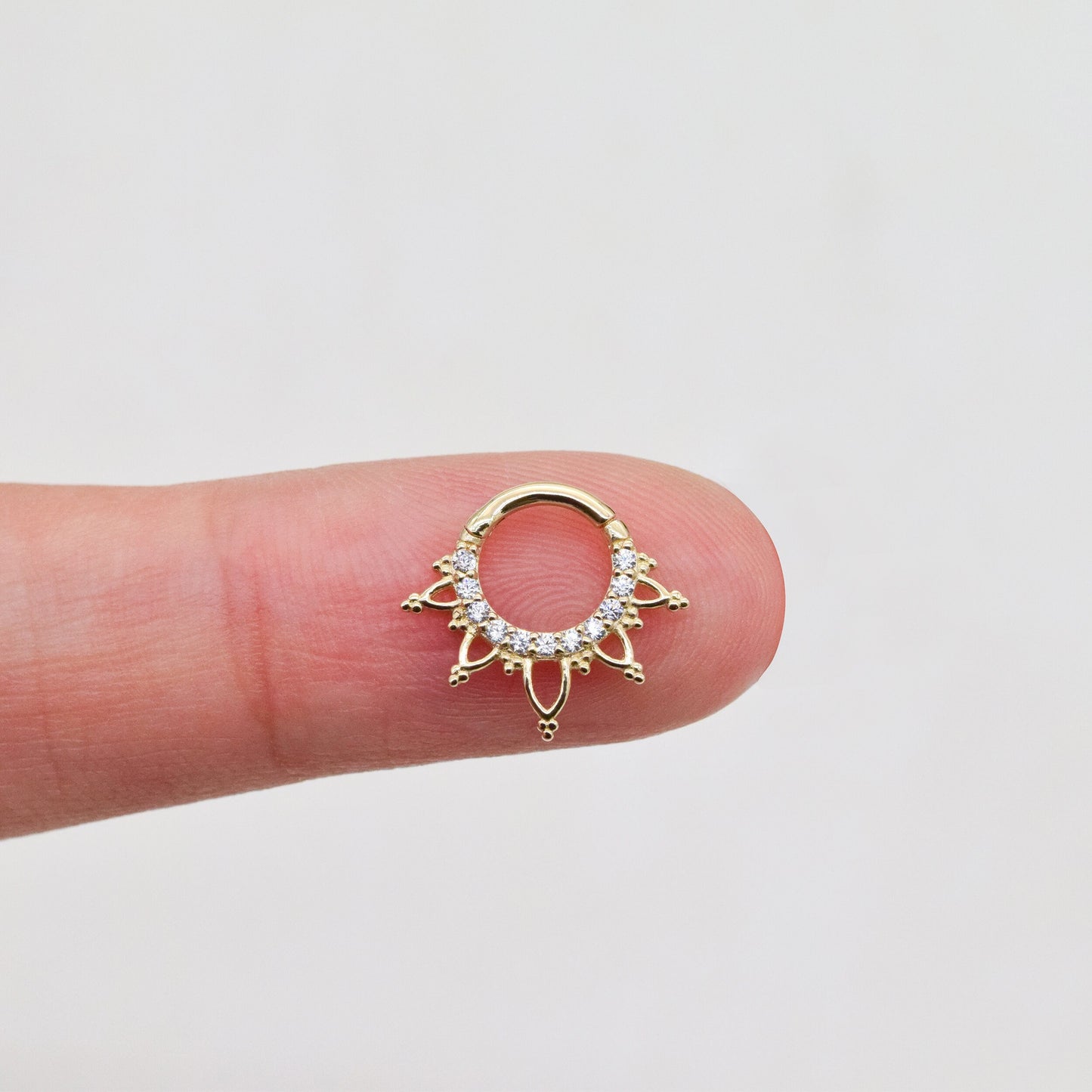 14k Solid Gold Cartilage Lotus Flower Clicker Septum Hoop Ring Gold Nose Ring Helix Daith Piercing Flower Petal Hinged Segment Clicker 16g